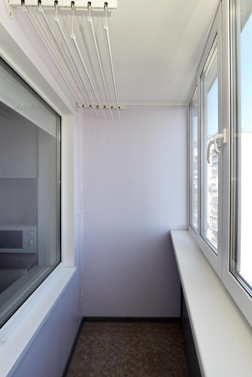 Apartament On Vasylia Lypkivskoho 24 Kiev Buitenkant foto