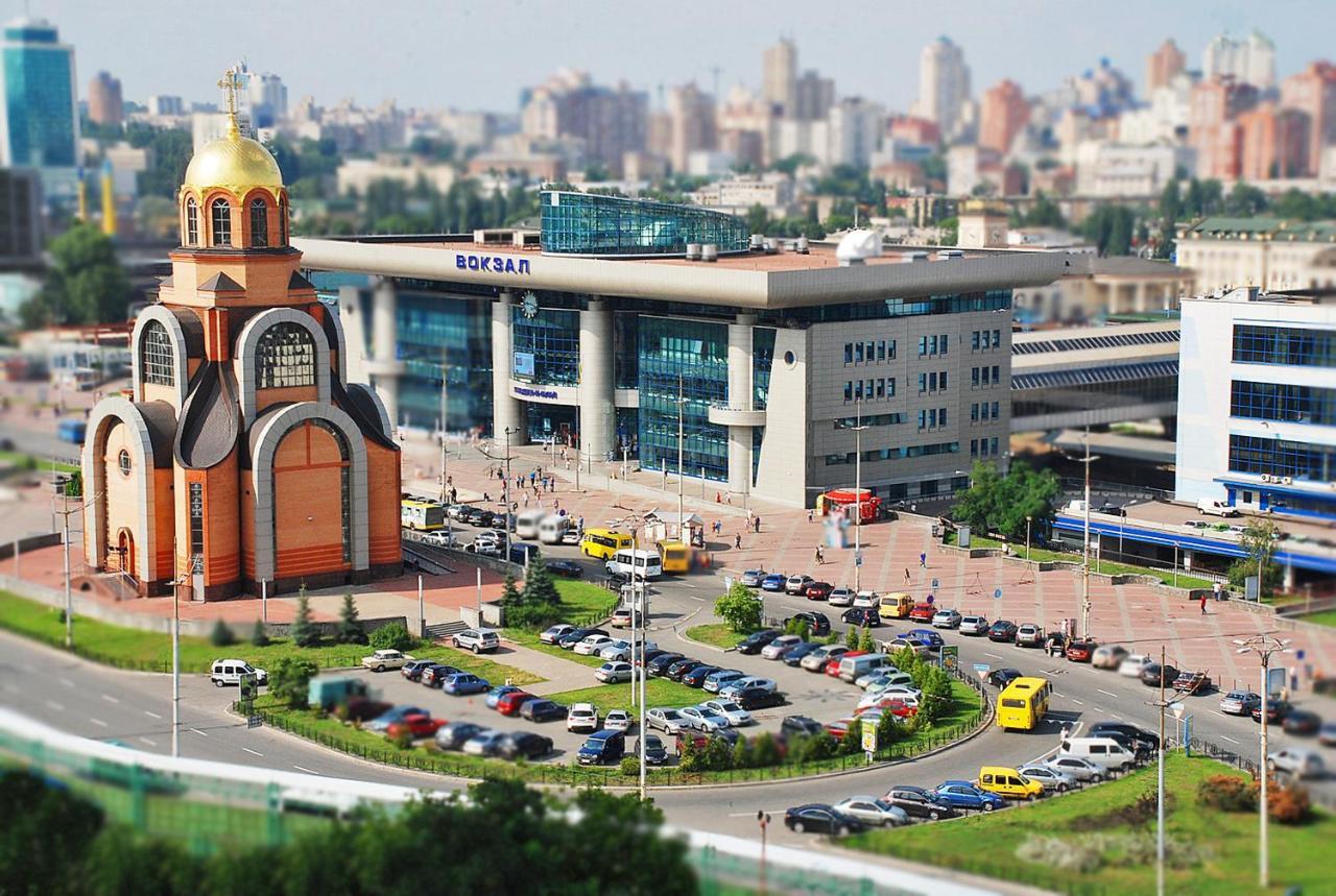 Apartament On Vasylia Lypkivskoho 24 Kiev Buitenkant foto