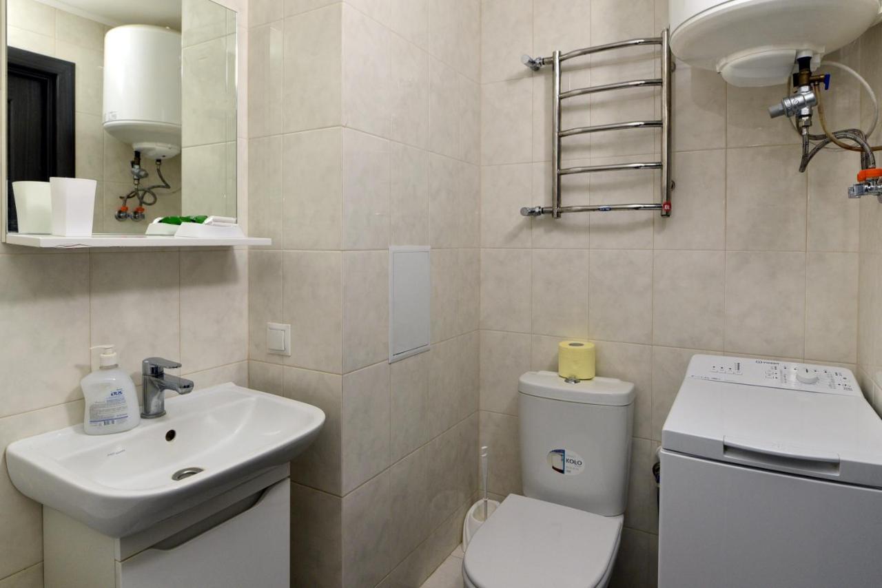 Apartament On Vasylia Lypkivskoho 24 Kiev Buitenkant foto