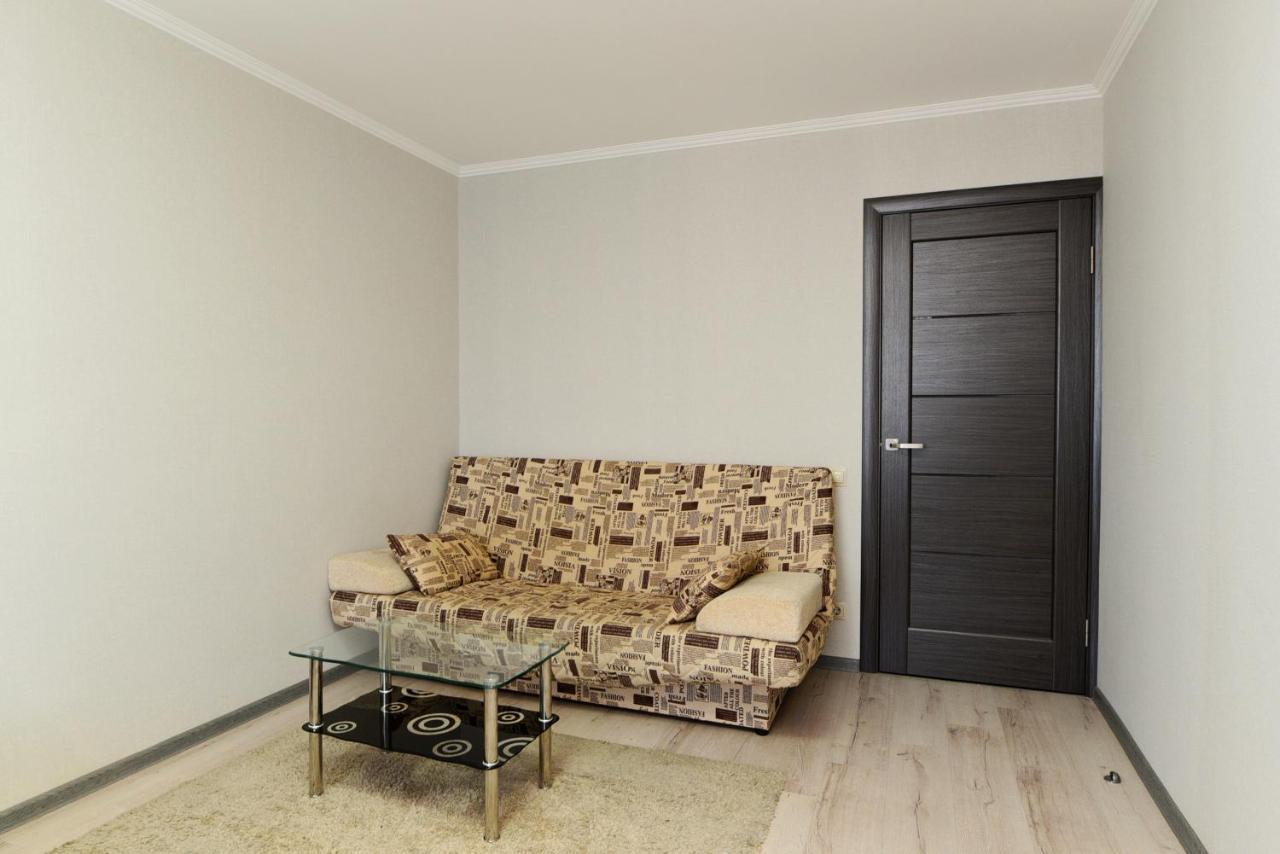 Apartament On Vasylia Lypkivskoho 24 Kiev Buitenkant foto